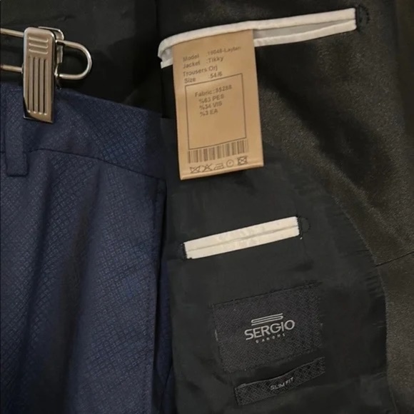 Sophisticated Blue and Black Suit - Picture 4 of 12